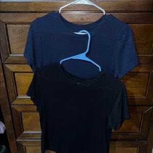 Old Navy Bundle Short Sleeve Tee’s